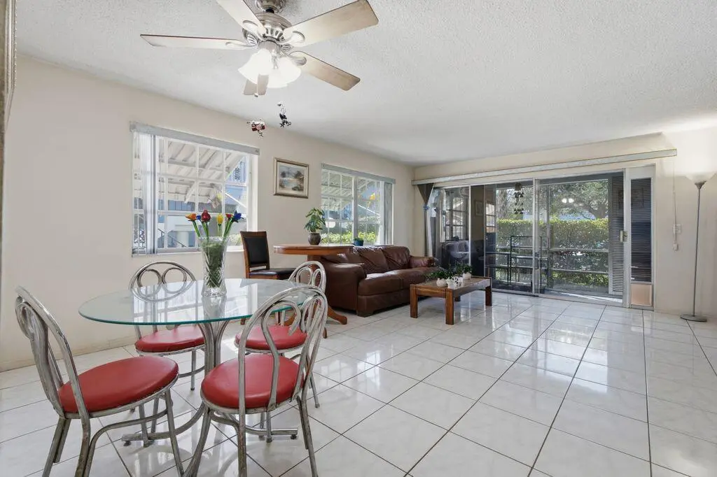 beatriz dining living open to patio at 3720 Harrison Street 2, Hollywood