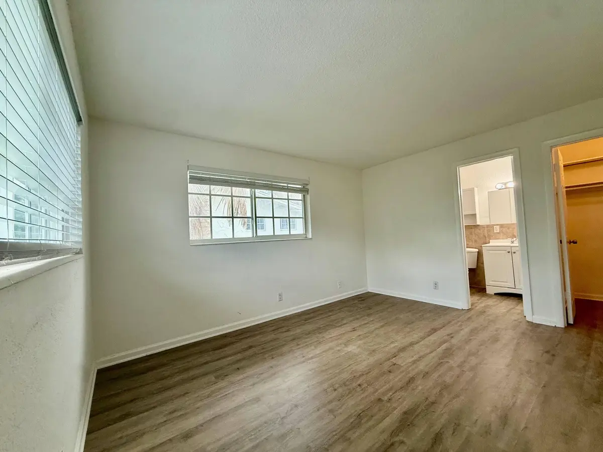 WhatsApp Image 2026-07-28 at 16.42.41 (7 at 3350 NE 16th Terrace Unit 10, Pompano Beach