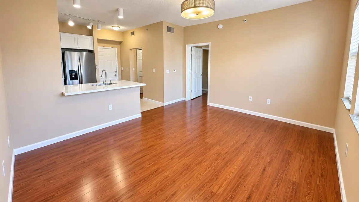 Living room at 533 NE 3RD Avenue 548, Fort Lauderdale