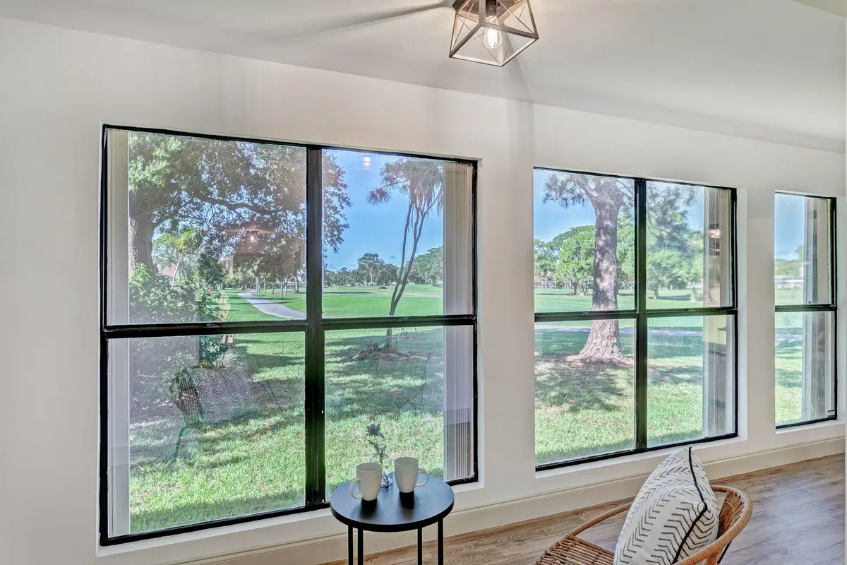 Living Area at 24 Ironwood Way, Palm Beach Gardens