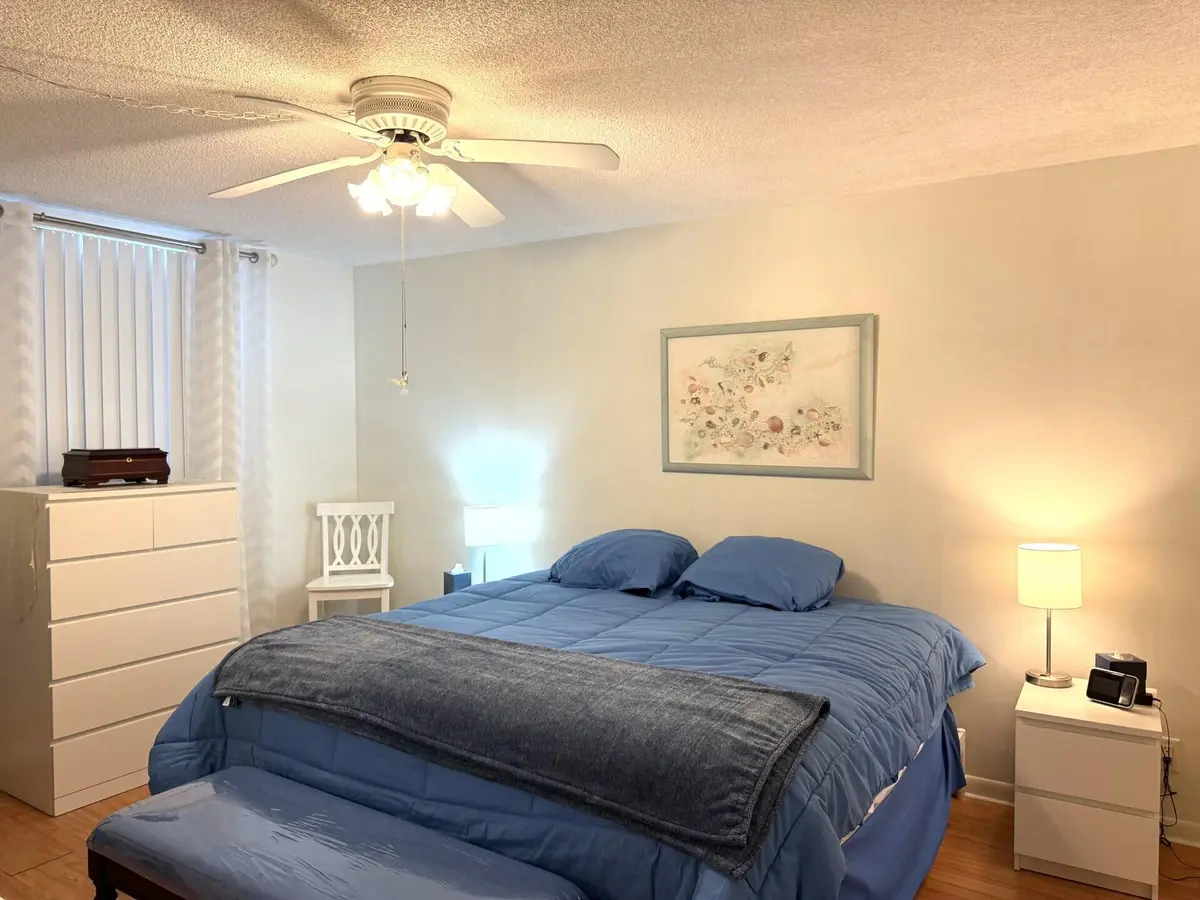 2f59405d-de6c-471e-89b7-ad7033e93955 at 2991 NW 46TH Avenue 207, Lauderdale Lakes