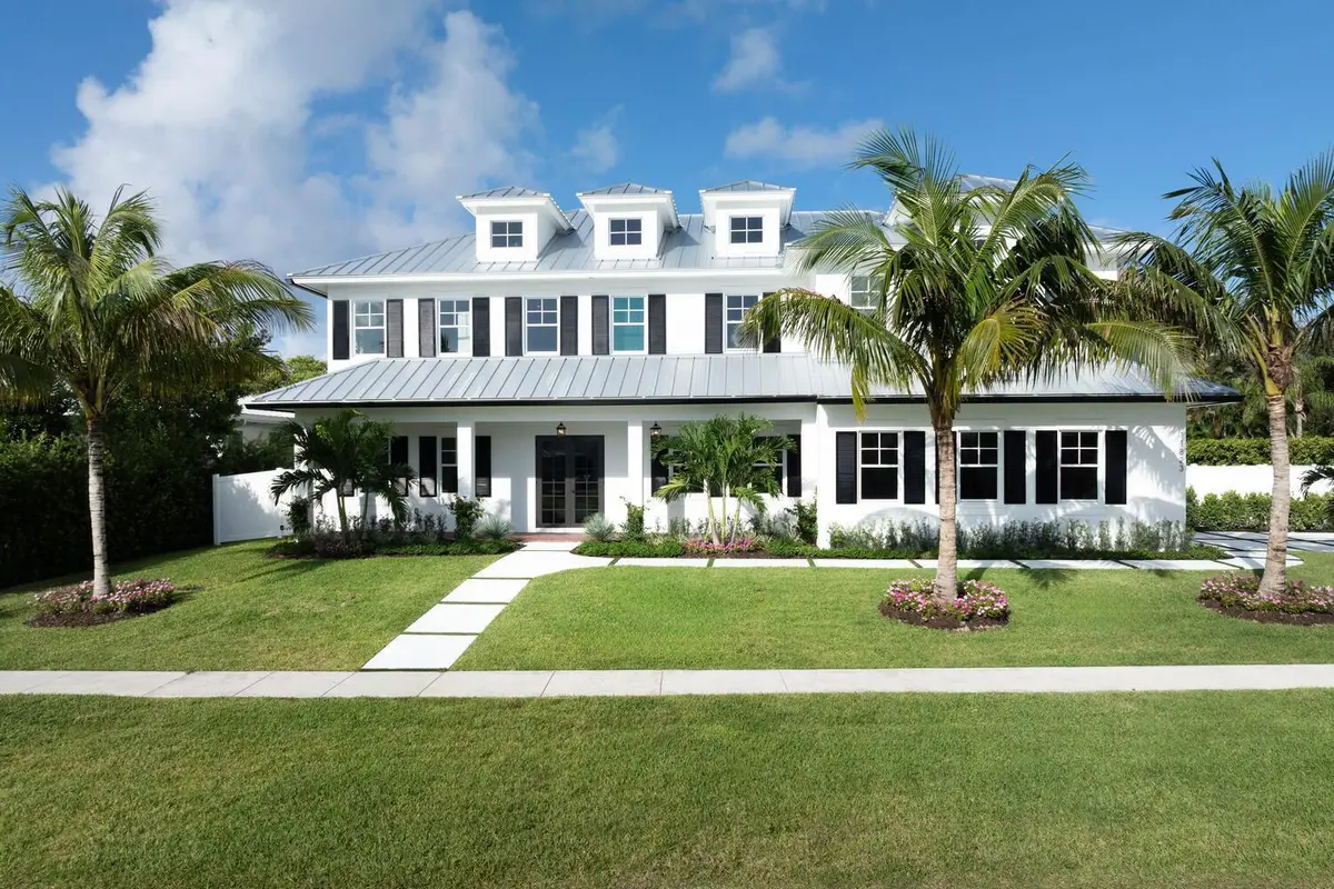 11823 Lake Shore Pl North Palm-large-004 at 11823 LAKE SHORE Place, North Palm Beach