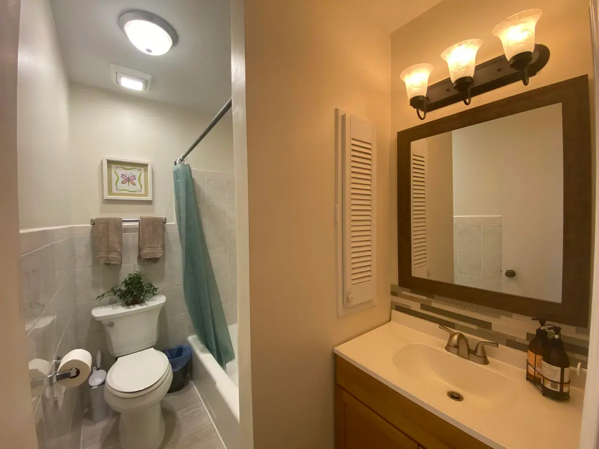 Guest Bath at 1403 W Libby Drive, West Palm Beach