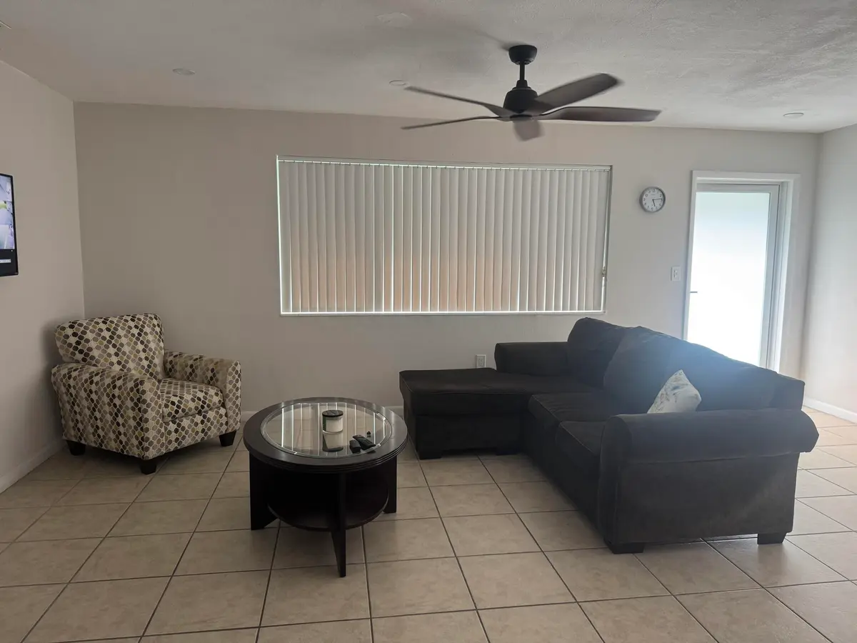 IMG_6001 at 1431 NW 79TH Way, Pembroke Pines