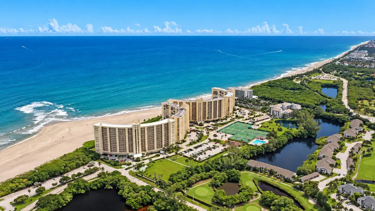 Aerial at 500 OCEAN TRAIL Way 207, Jupiter
