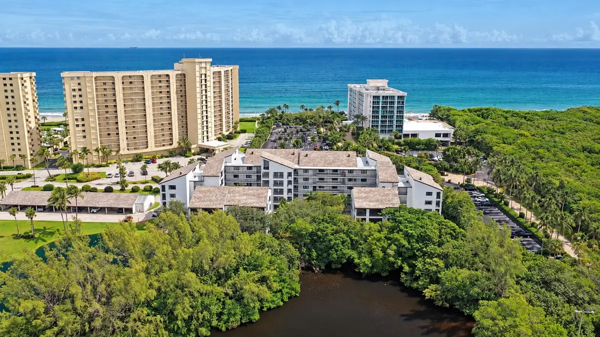 Aerial at 500 OCEAN TRAIL Way 207, Jupiter