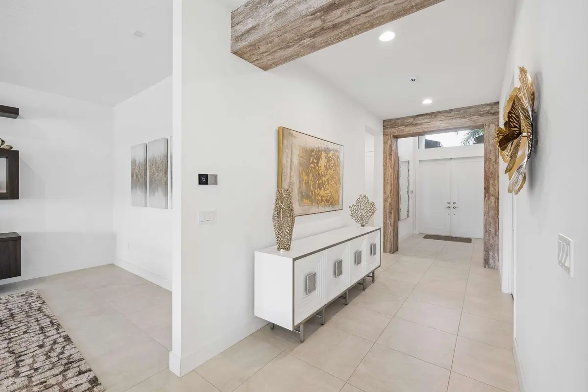 ENTRY HALLWAY at 17071 Rainbow Falls Trail, Boca Raton