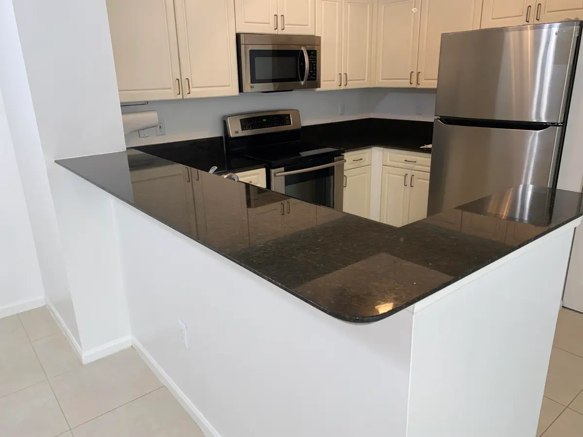 IMG_4922 at 720 S Sapodilla Avenue 408, West Palm Beach