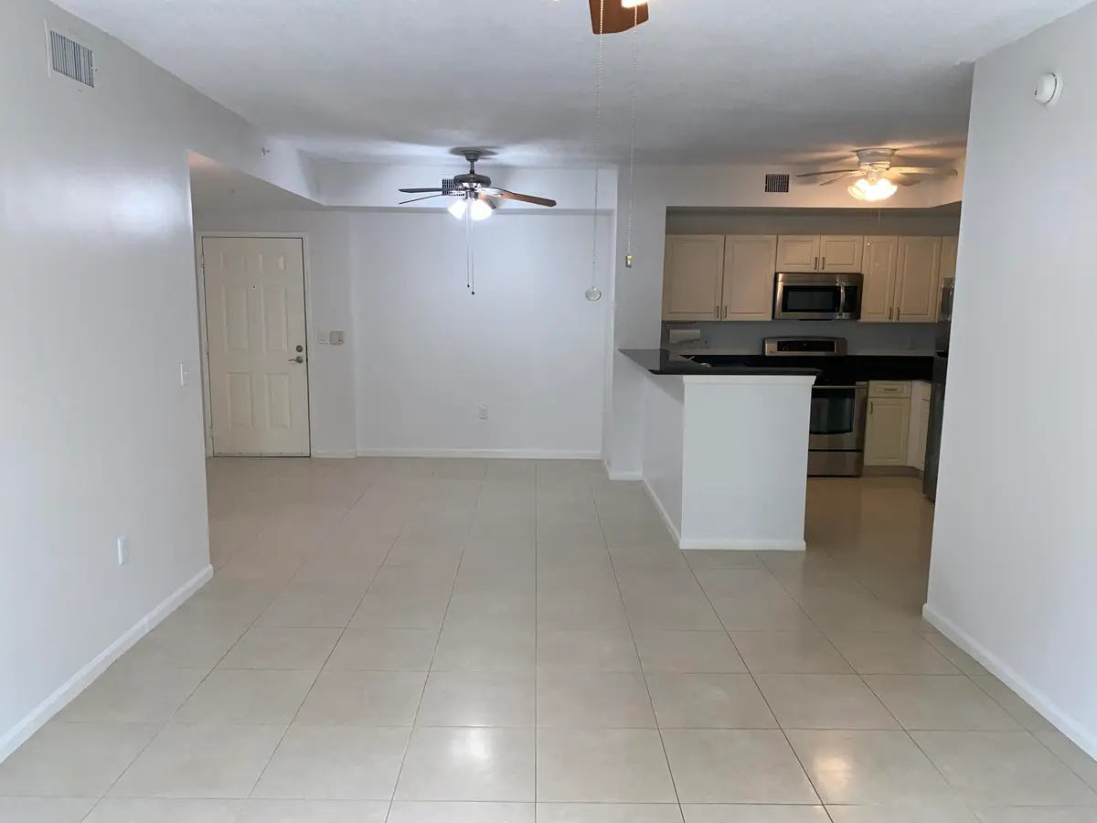 IMG_4917 at 720 S Sapodilla Avenue 408, West Palm Beach