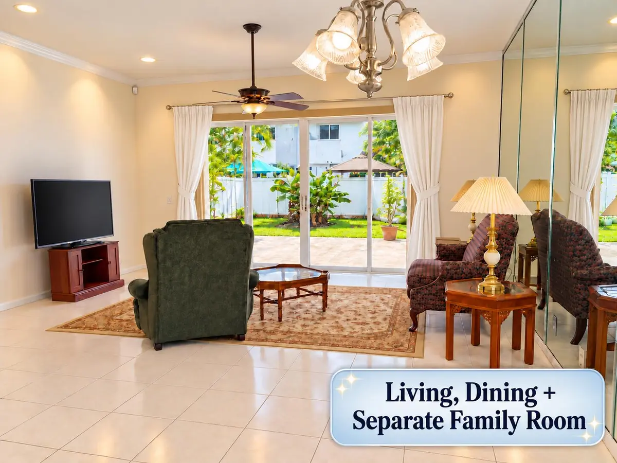 FAMILY ROOM at 7620 BELMONTE Boulevard, Margate