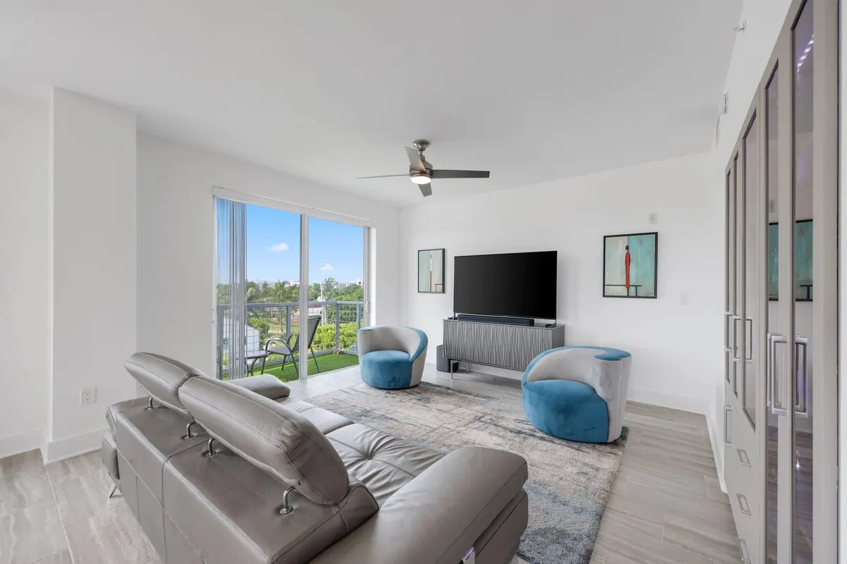 236 Southeast 5th Avenue - 6.jpg-SMALL at 236 SE 5th Avenue 312, Delray Beach