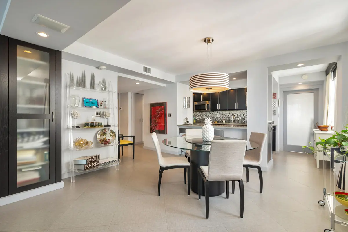 low-7 at 1801 S FLAGLER Drive 1411, West Palm Beach