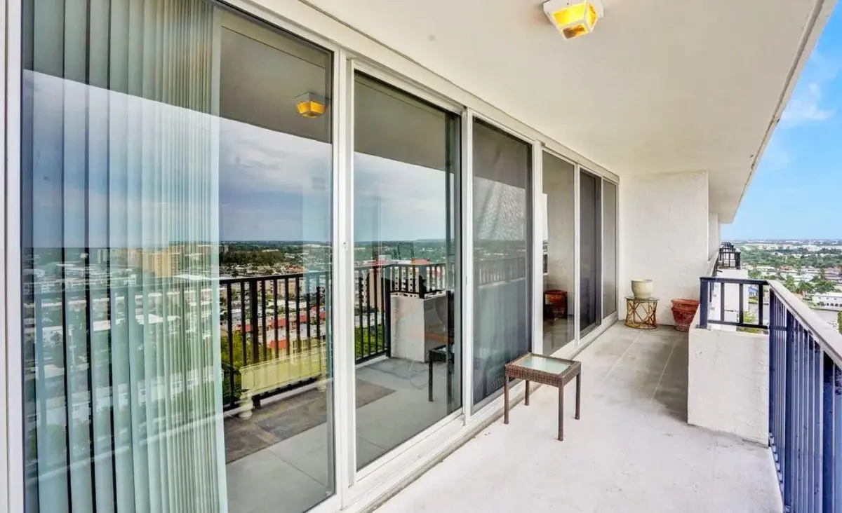 Photo 4 at 531 N OCEAN Boulevard 1909, Pompano Beach