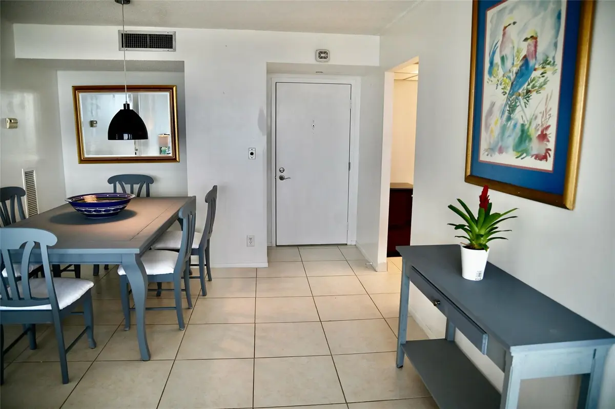 Photo 8 at 531 N OCEAN Boulevard 1909, Pompano Beach