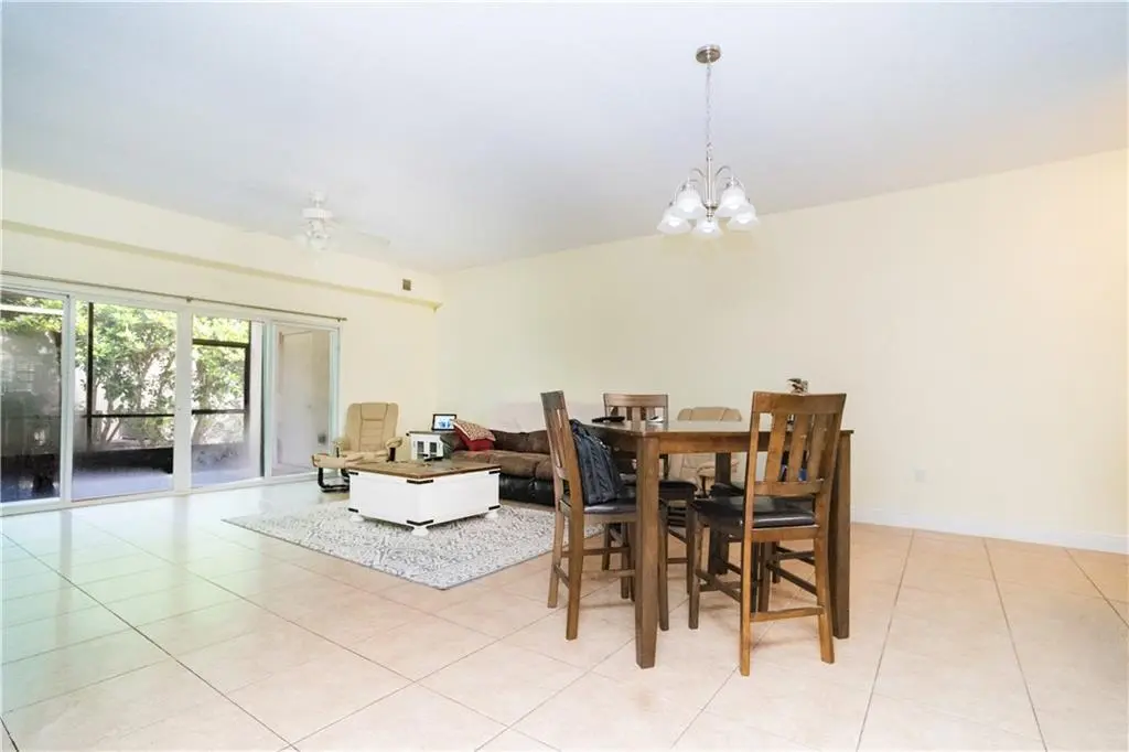 4350 DOUBLES ALLEY Drive 101, Vero Beach, FL – photo 5