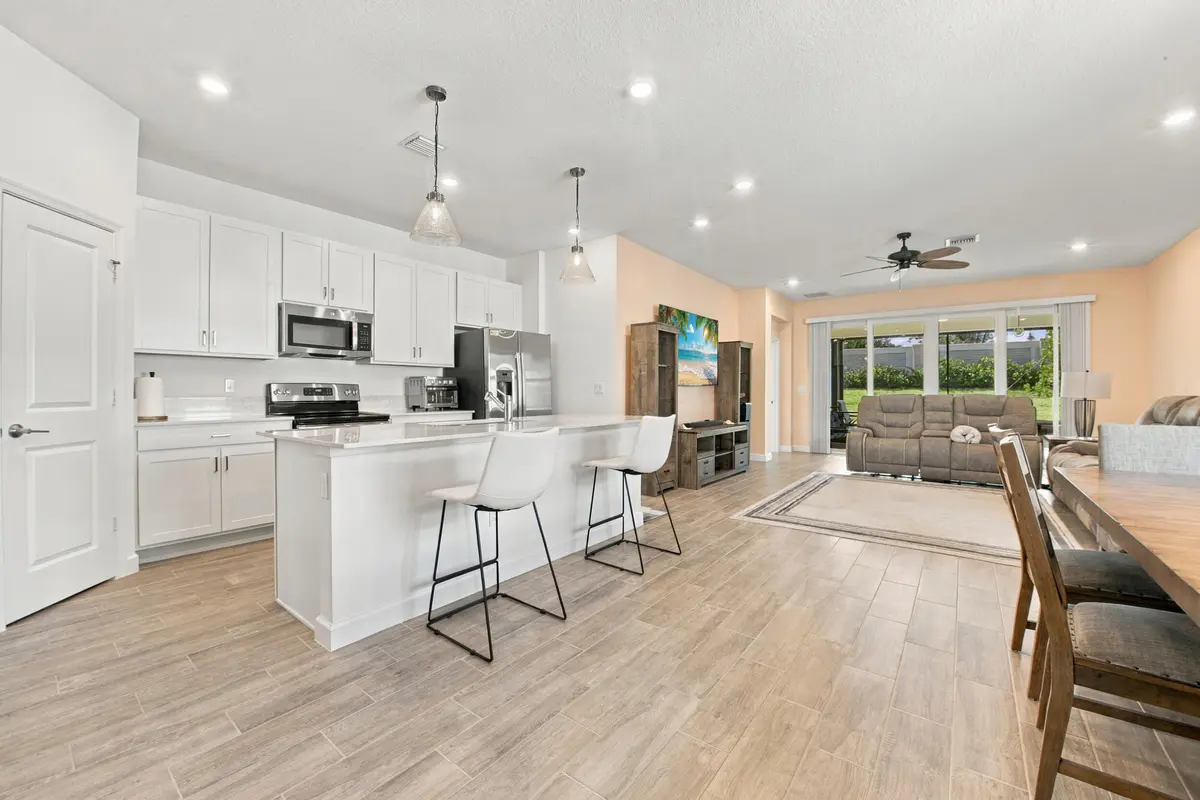 6__dsc5764 at 1961 SE Crosswood Way, Port St. Lucie