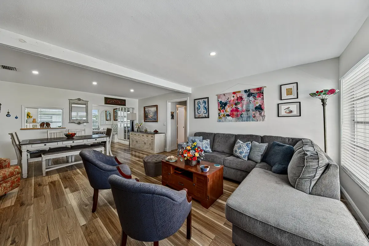bray-6 at 130 NW 14TH Street, Boynton Beach