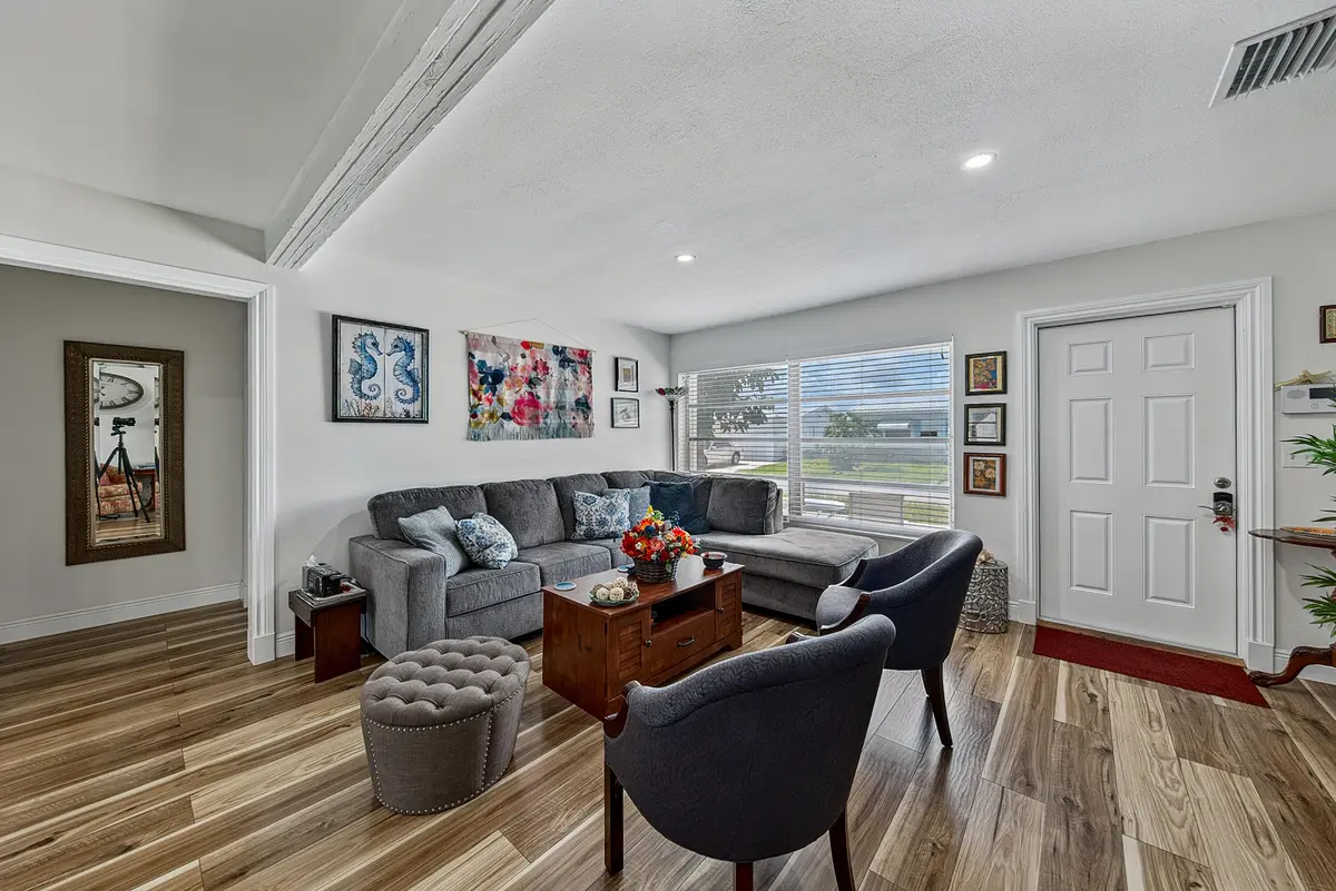 bray-7 at 130 NW 14TH Street, Boynton Beach