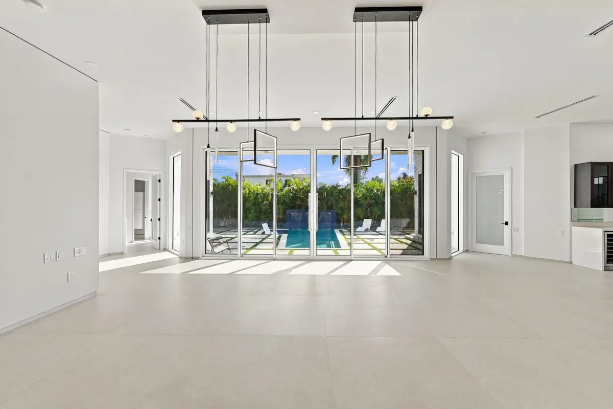 Living area at 1629 NE 1ST Avenue, Fort Lauderdale