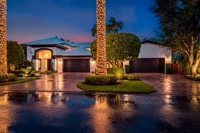 389 Oregon Lane, Boca Raton – Single Family Residence for sale
