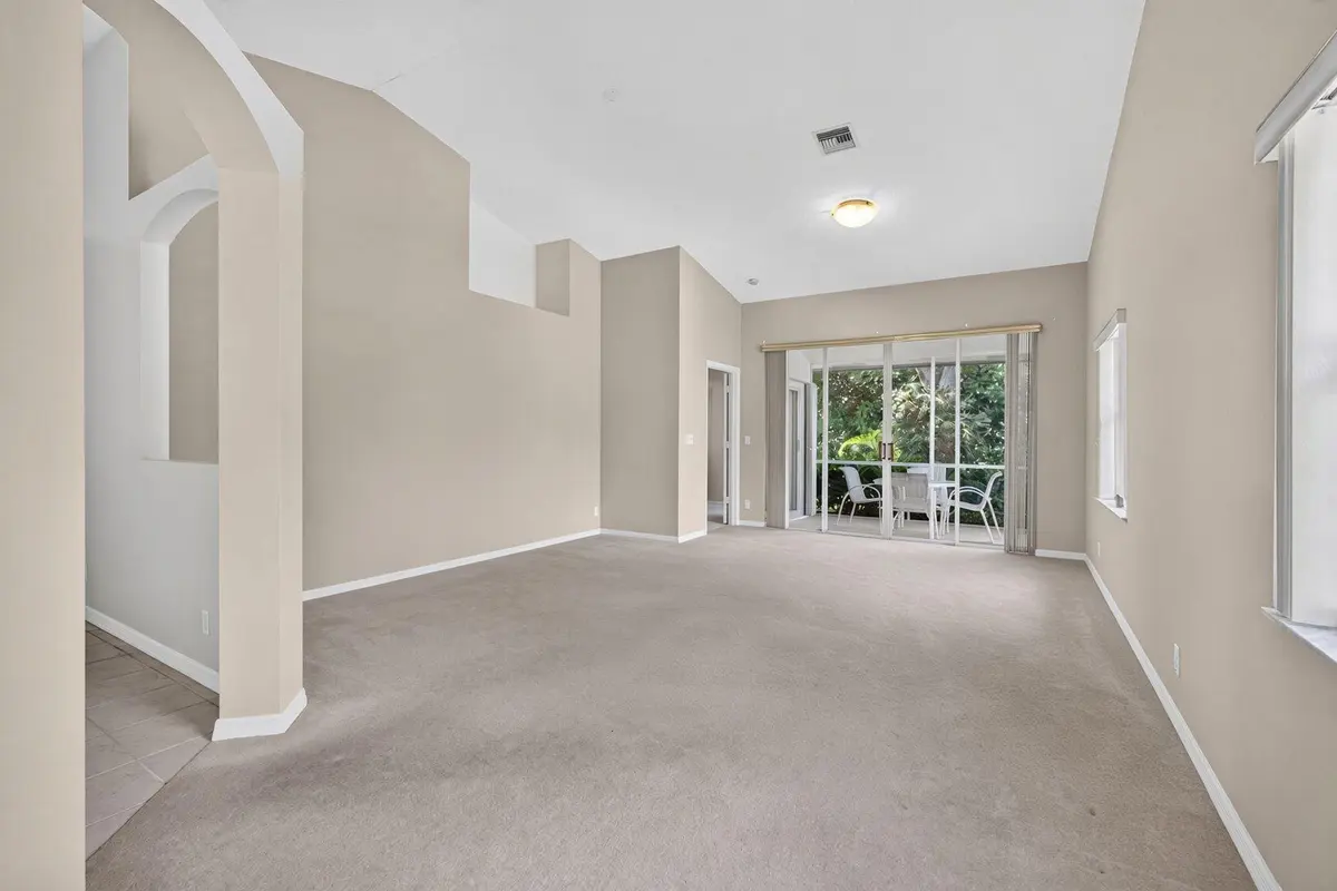 5-web-or-mls-beetI at 18413 Via Di Verona, Boca Raton