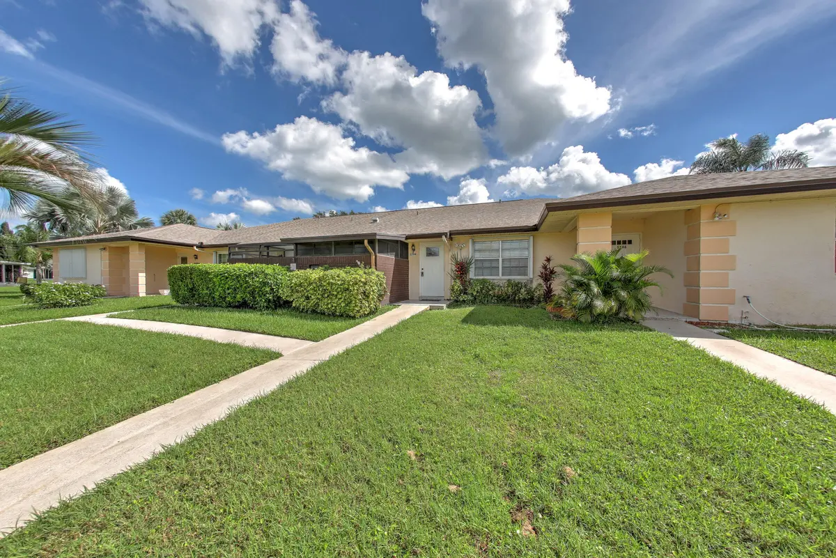 5794 Moss Ct Fort Pierce FL 34982 -01 at 5794 Moss Court 7E, Fort Pierce