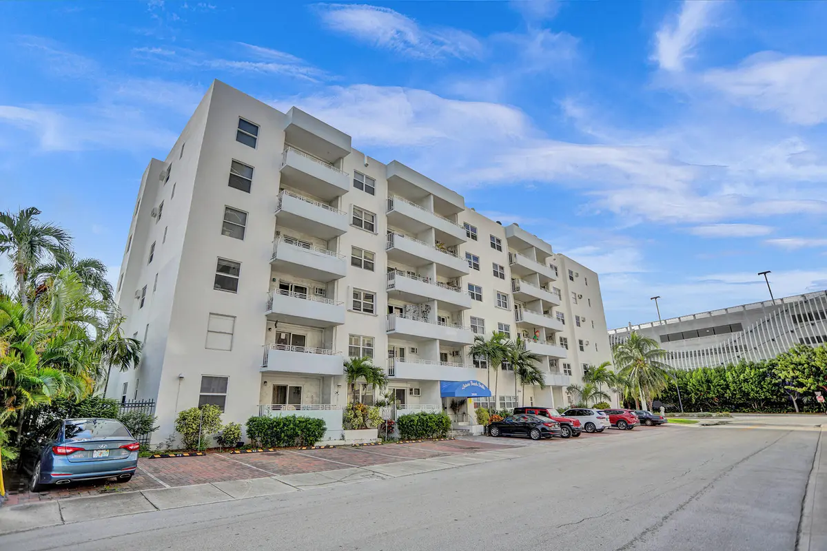 2900 Banyan Street 101, Fort Lauderdale, FL – photo 2