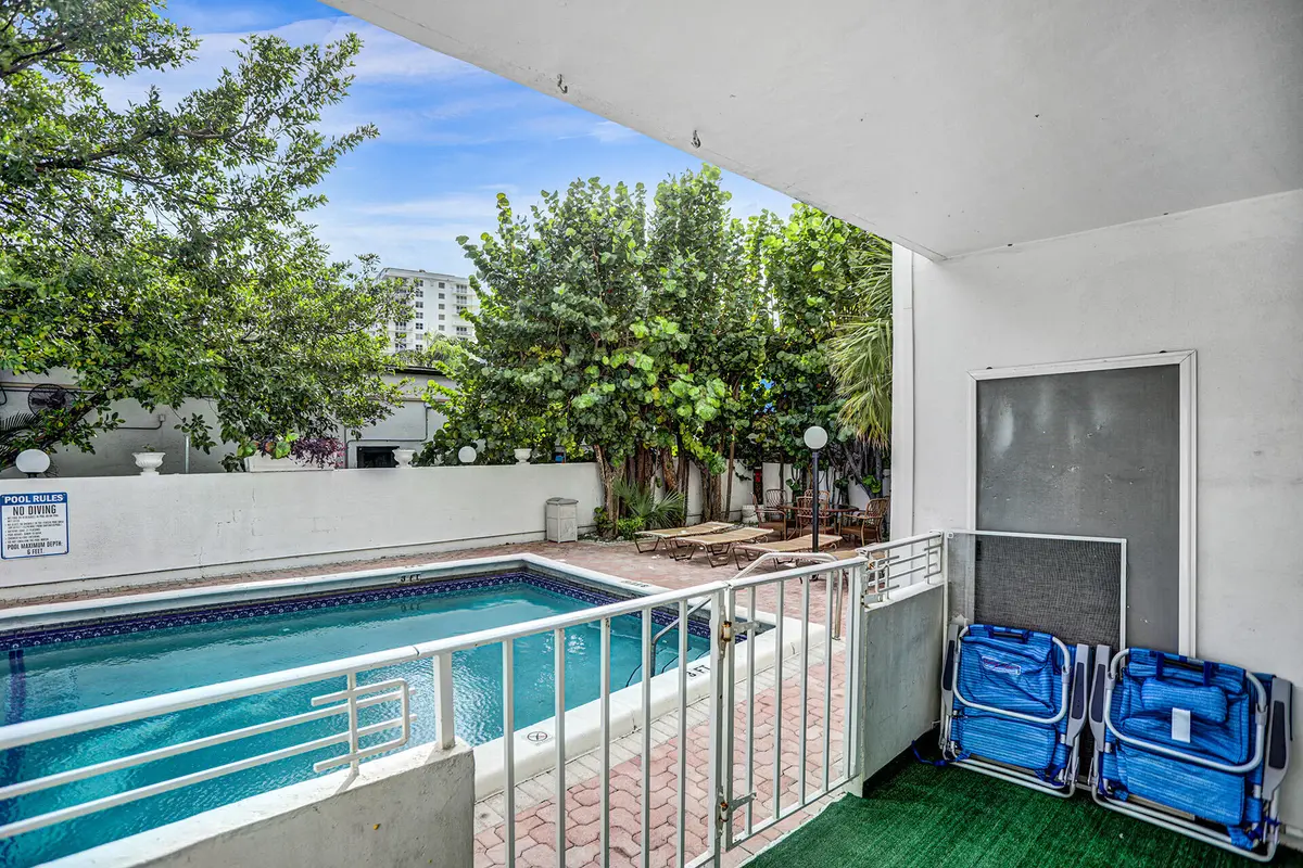 3_2 at 2900 Banyan Street 101, Fort Lauderdale