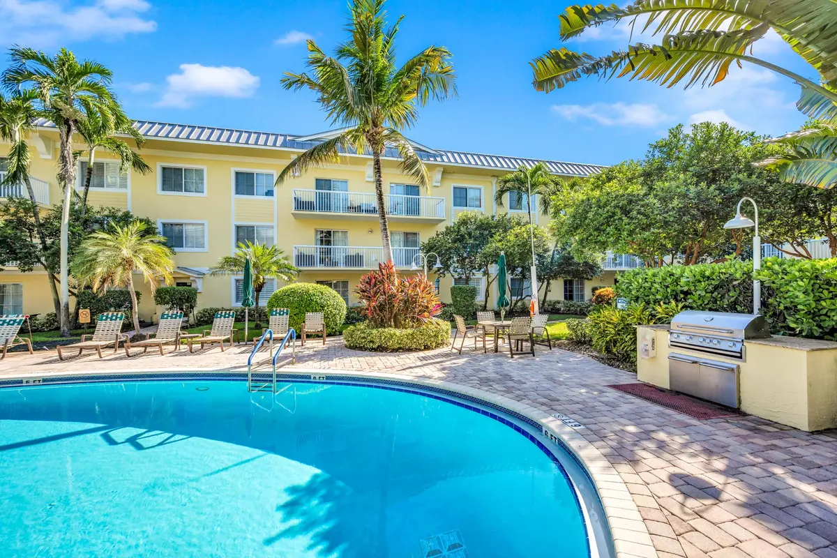 151 NE 16TH AVE #369-3 (1) at 151 NE 16th Avenue 369, Fort Lauderdale