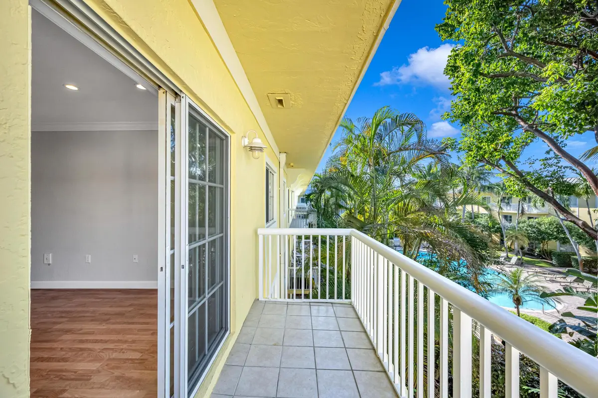 151 NE 16TH AVE #369-19 at 151 NE 16th Avenue 369, Fort Lauderdale