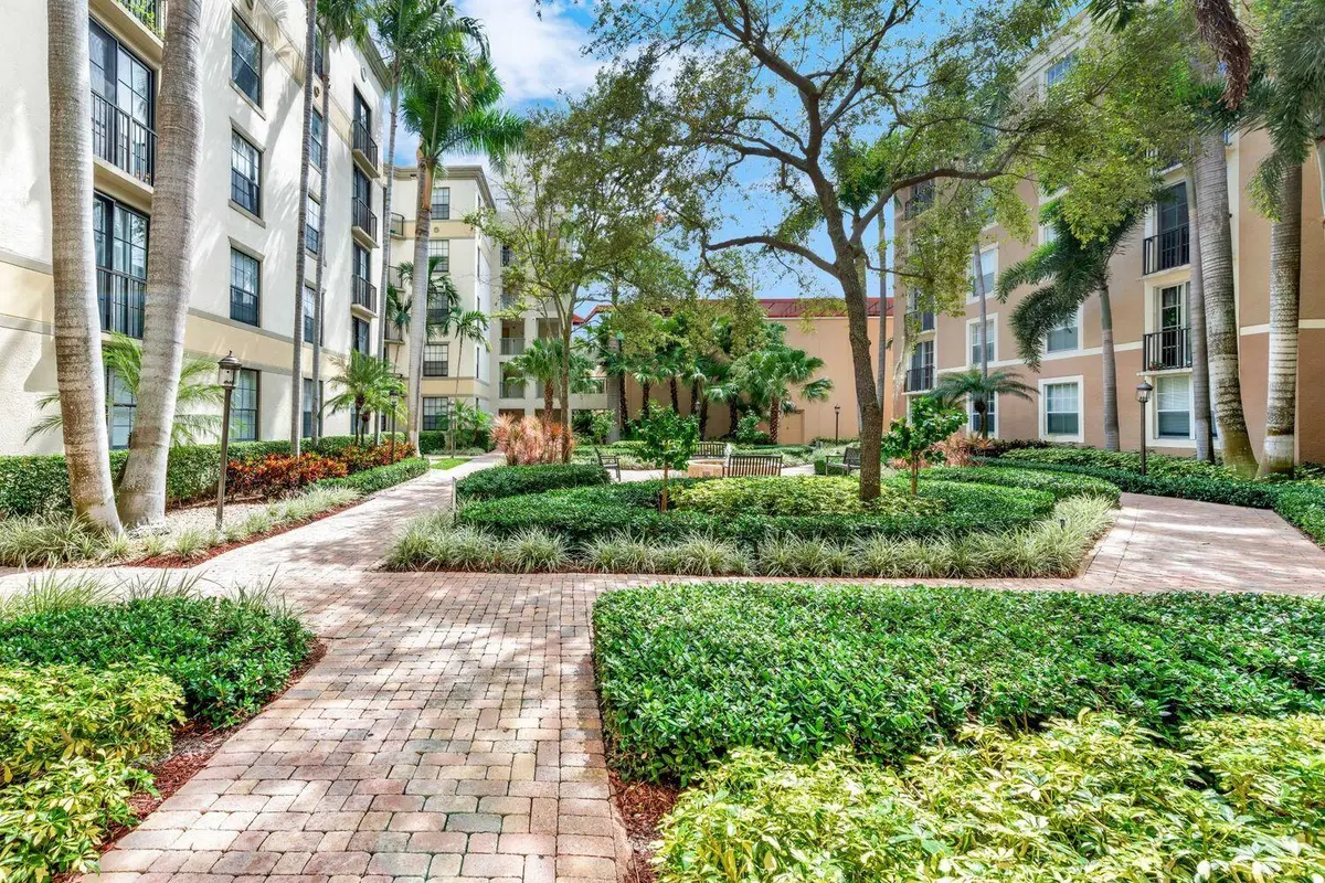 1500x1000-4 at 630 S Sapodilla Avenue 433, West Palm Beach