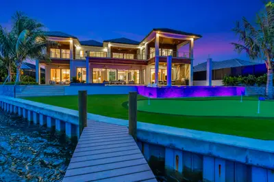 19600 Harbor Road, Jupiter – Single Family Residence for sale