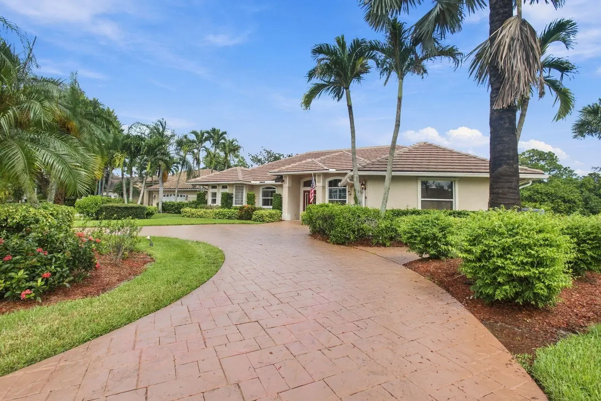 7-web-or-mls-7T7A9477 at 1515 SW Mockingbird Circle, Port St. Lucie
