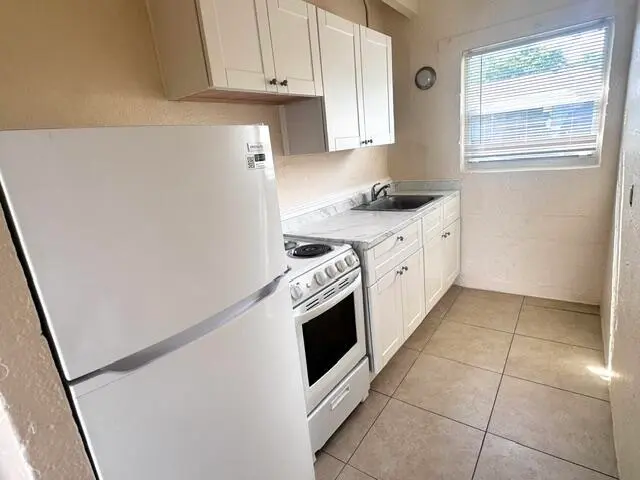 512 apt 4 - kitchen at 512 19th Street 4, West Palm Beach