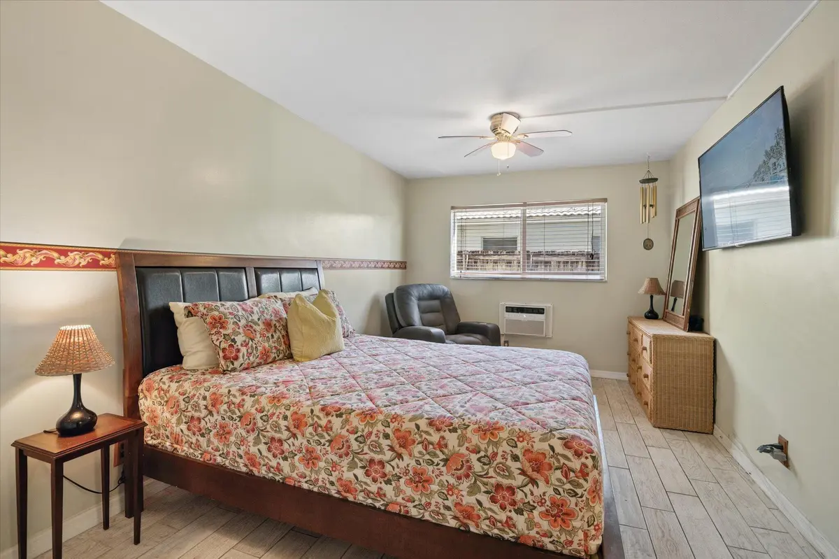 07-Cowan-2501 N Ocean Blvd #8-7 at 2501 N OCEAN Boulevard 8, Pompano Beach