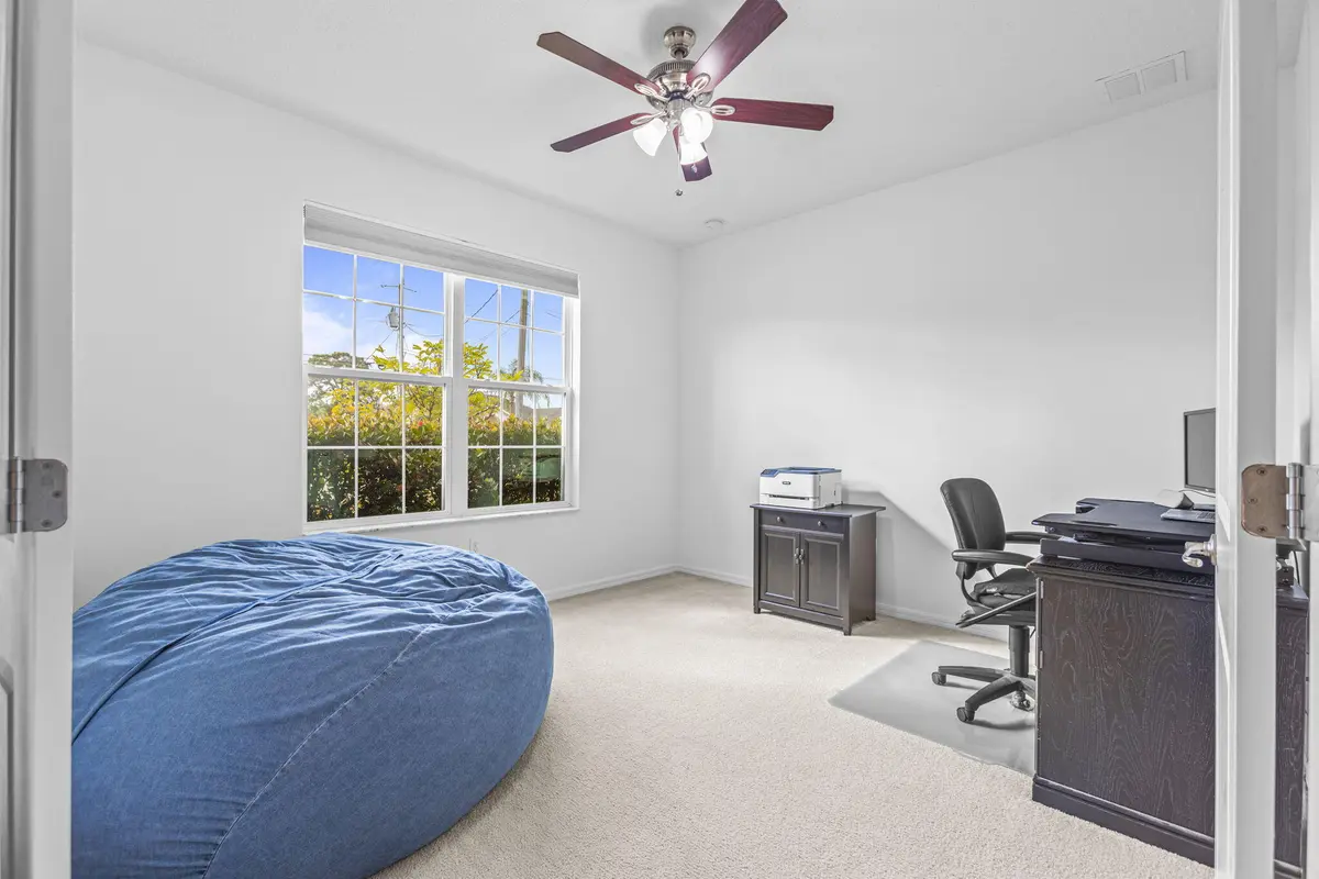 6-web-or-mls-6-print-6-print-0V8A4725 at 5681 NW CROTON Avenue, Port St. Lucie
