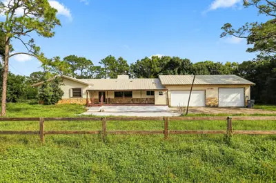 12693 PERSIMMON Boulevard, West Palm Beach – Single Family Residence for rent