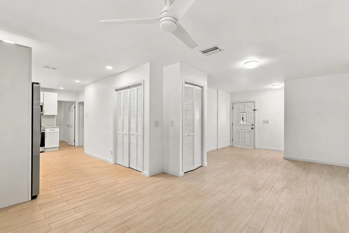 1z3a0805 at 12693 PERSIMMON Boulevard, West Palm Beach