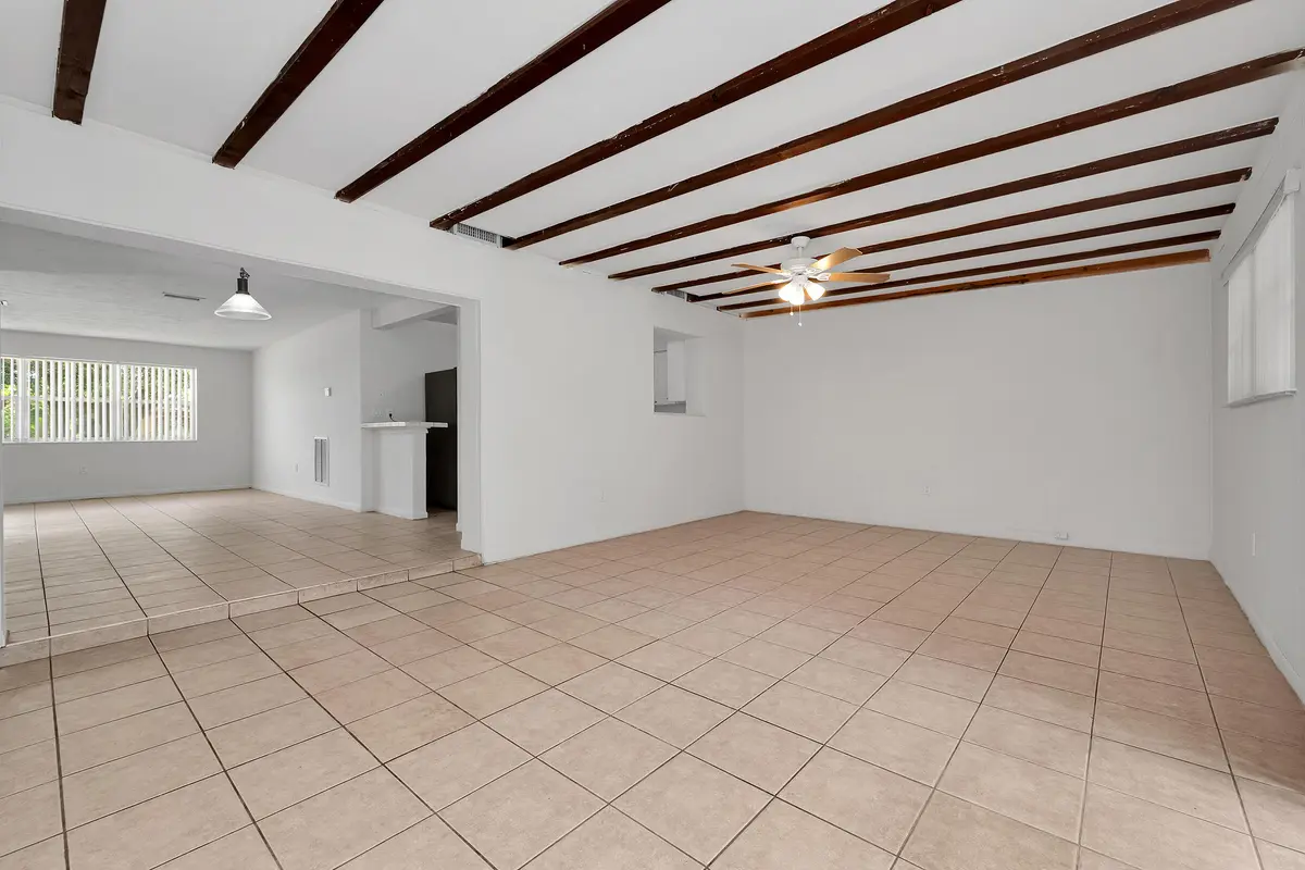 6481 PIERCE Street, Hollywood, FL – photo 7
