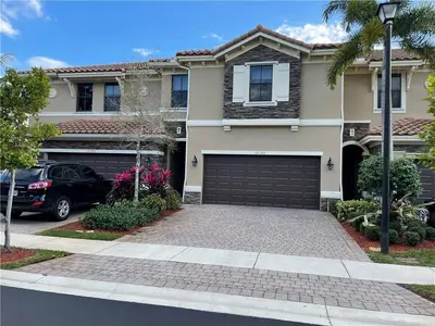 12190 VILLAGE Place, Davie – Townhouse for sale