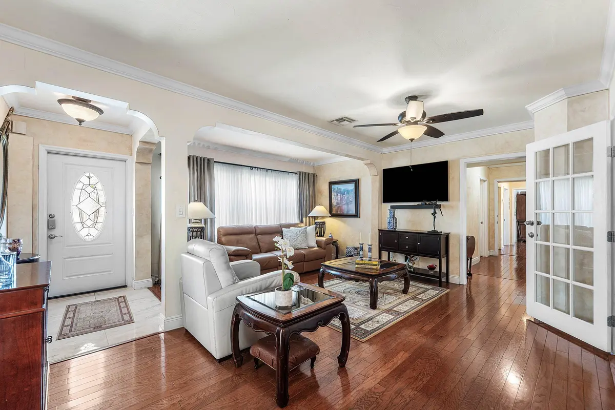 007-800Northeast6thStreet-FortLauderdale at 800 NE 6TH Street 1, Fort Lauderdale