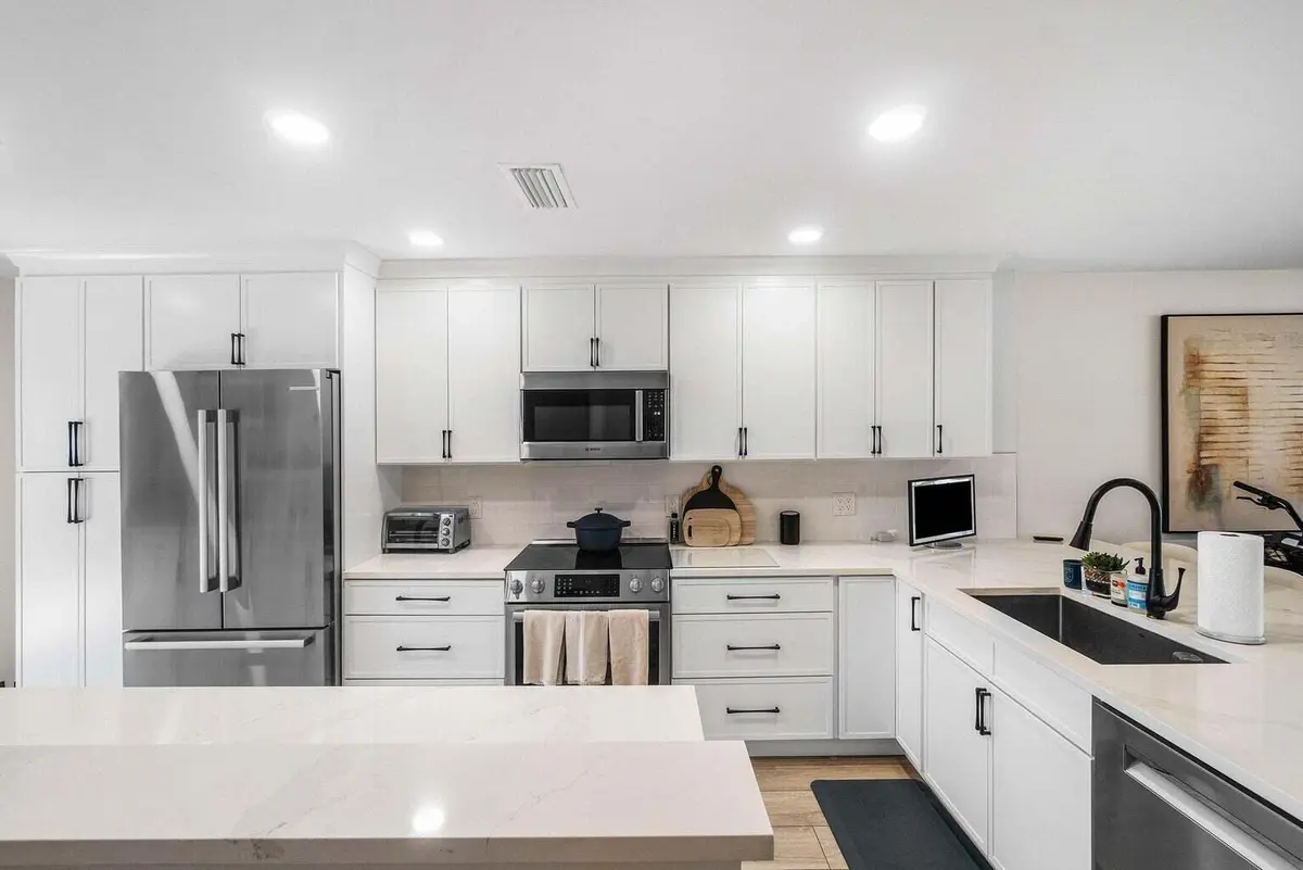 kitchen2 28b at 28 SOUTHPORT Lane B, Boynton Beach