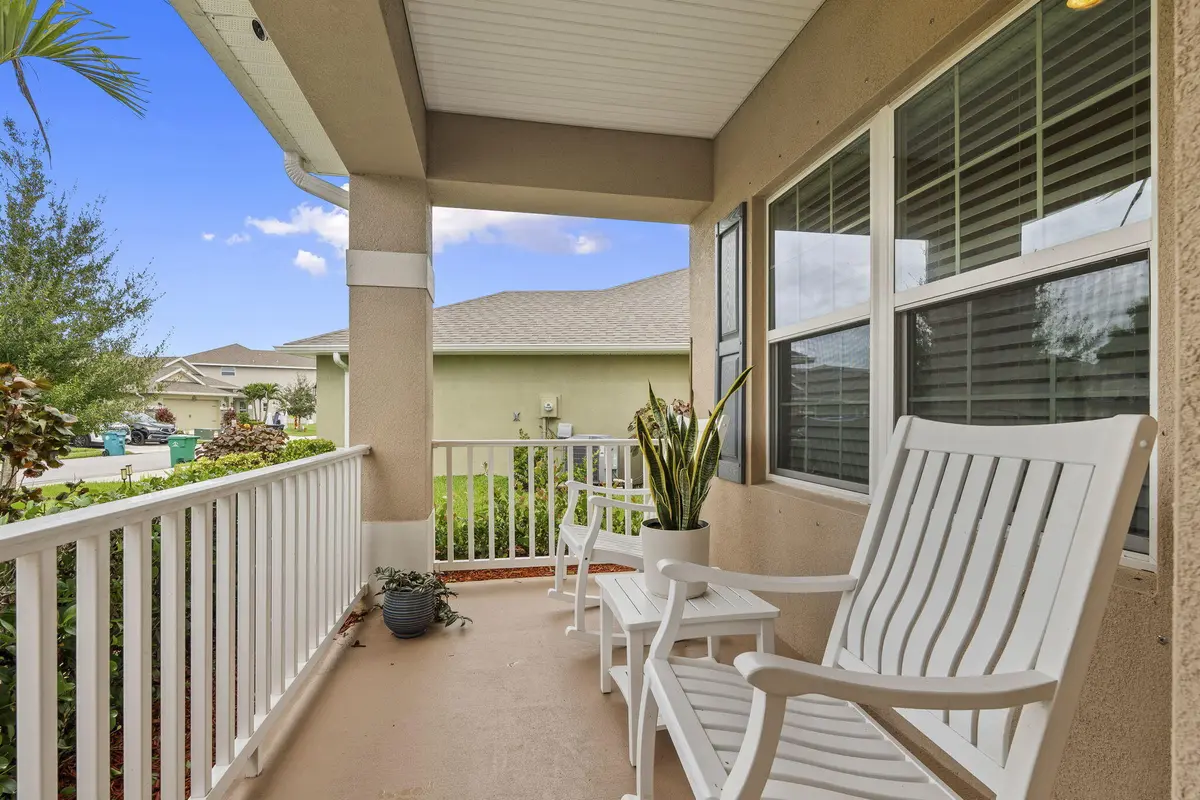 4-web-or-mls-IMG_5946 at 861 NE Whistling Duck Way, Port St. Lucie