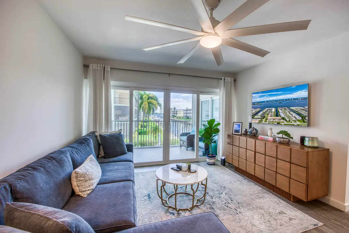_IMG1852_HDR at 236 Castlewood Drive 205, North Palm Beach