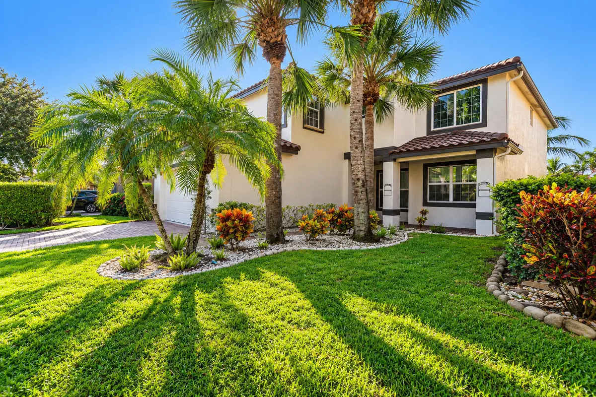 C4 at 5018 Nautica Lake Circle, Greenacres