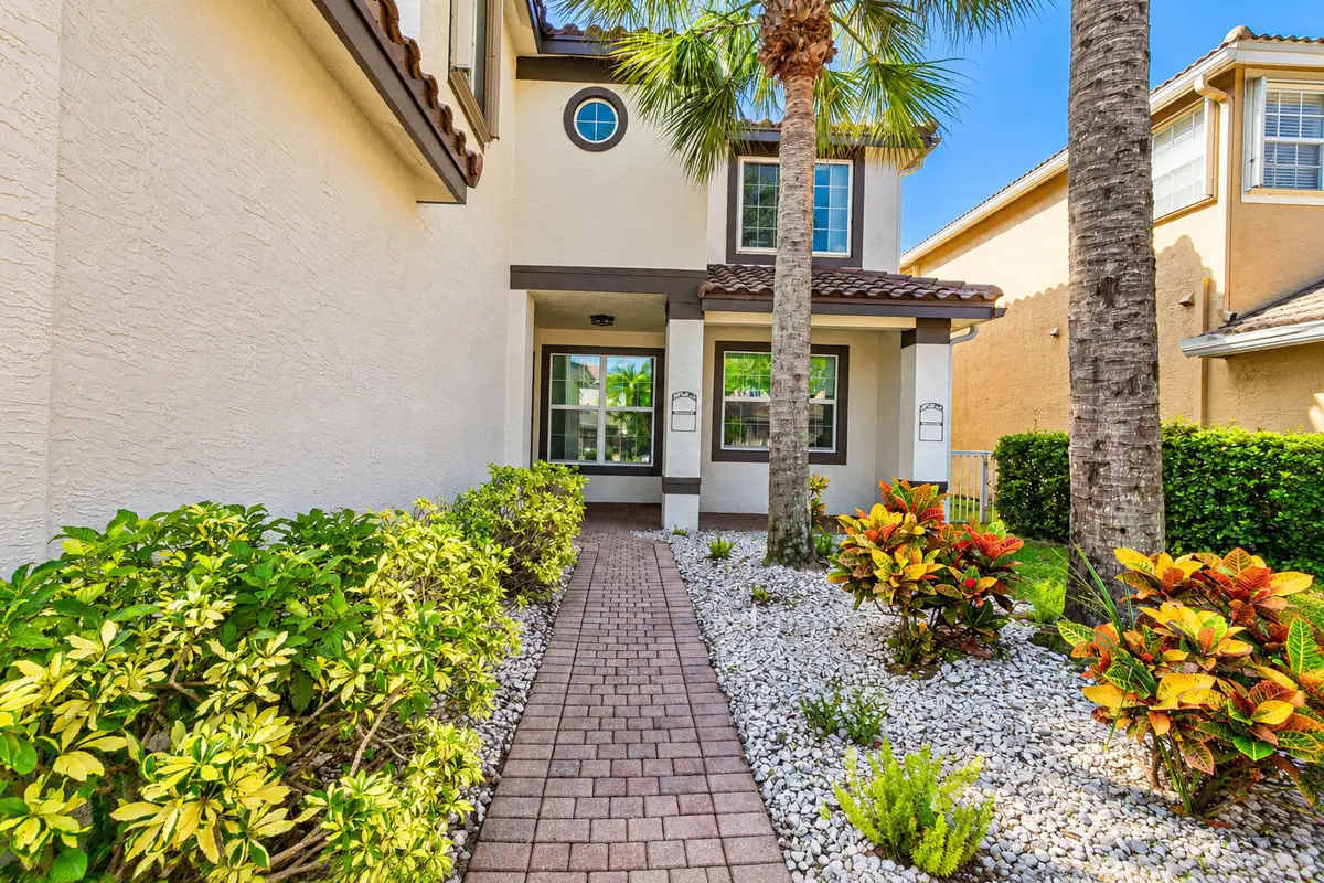 C6 at 5018 Nautica Lake Circle, Greenacres