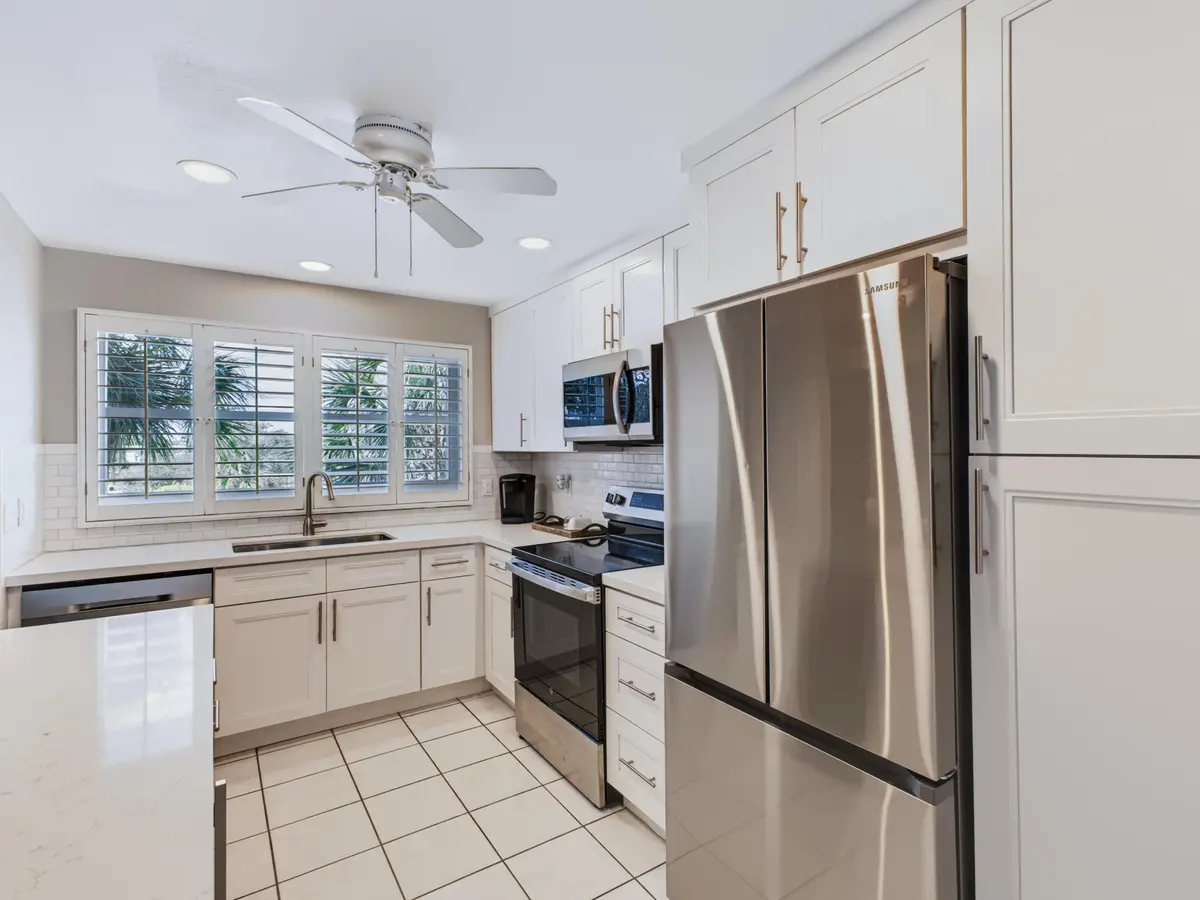 Kitchen at 2010 S FEDERAL Highway 308, Boynton Beach