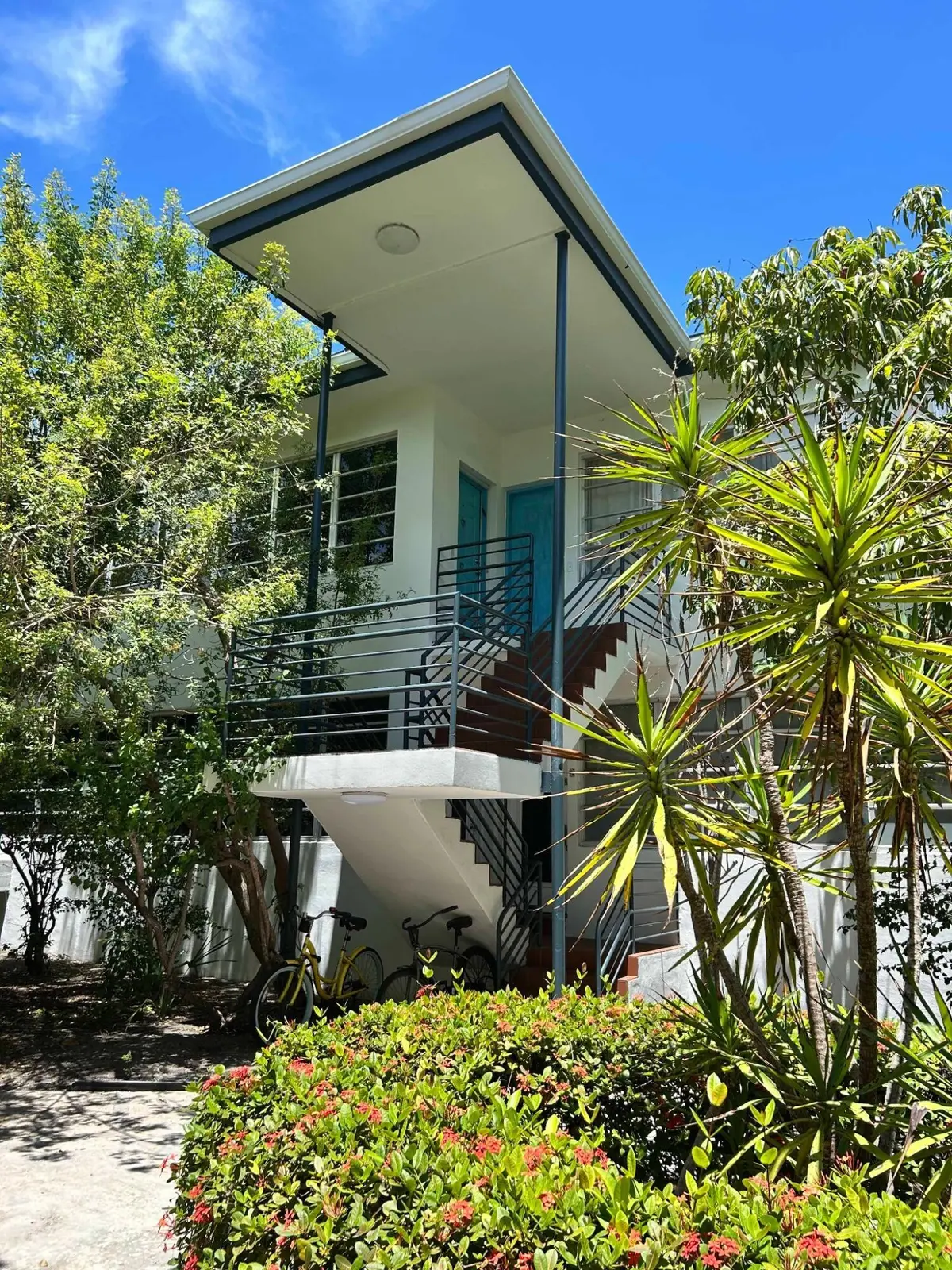 4720 PINE TREE Drive 11, Miami Beach, FL – photo 2