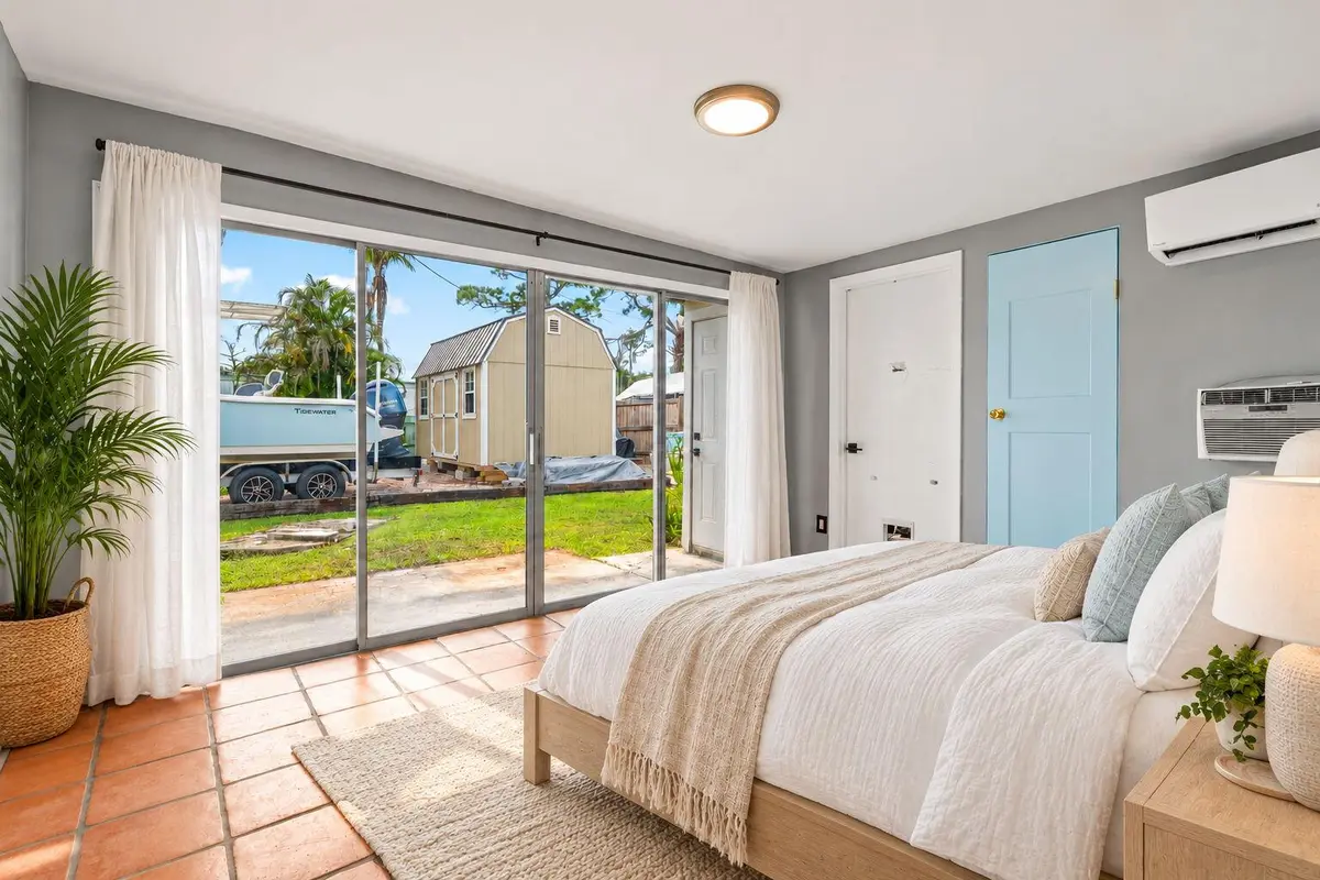 9-web-or-mls-0F6F263D-0237-48E8-B47F-120 at 5317 SE ISABELITA Avenue, Stuart