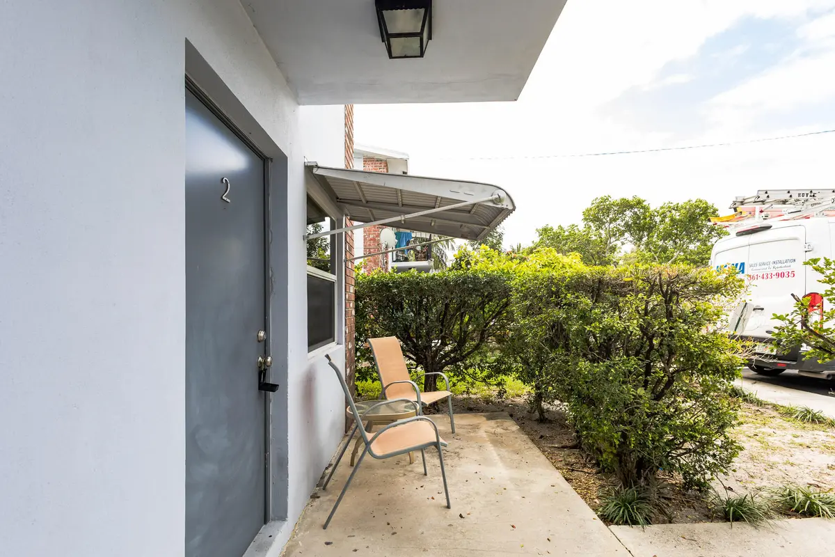 patio at 2202 SE 3rd Street 2, Boynton Beach